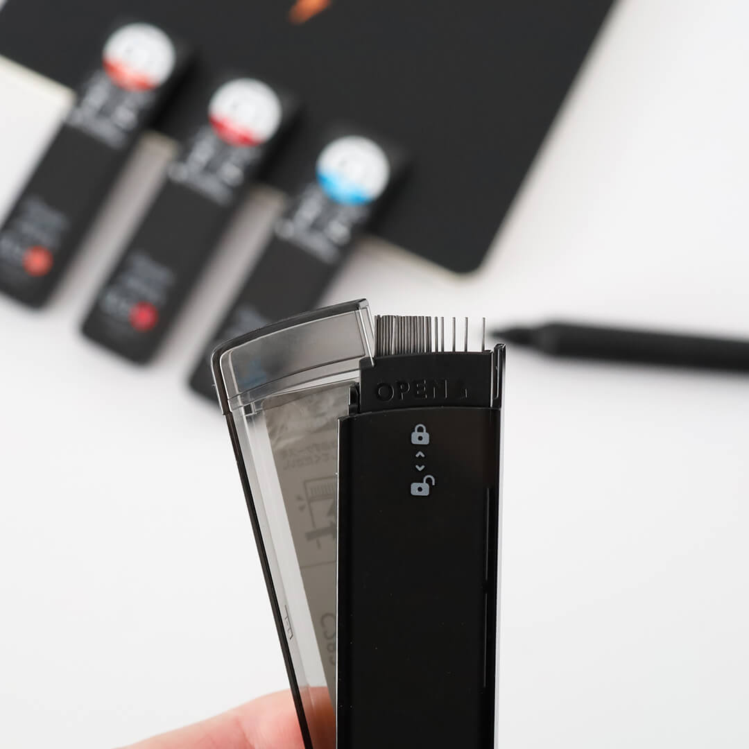 mikrotuhy pentel ain 0.3 baleni